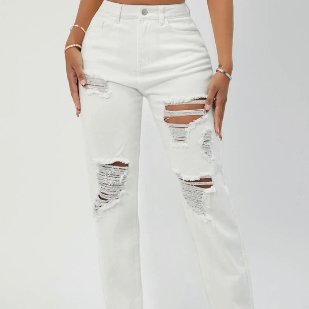 High Waist Ripped Mom Jeans